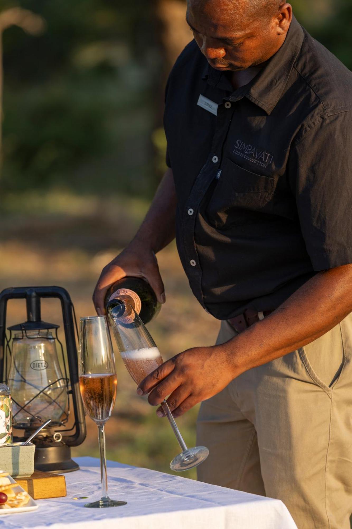 Simbavati River Lodge Timbavati Game Reserve Ngoại thất bức ảnh